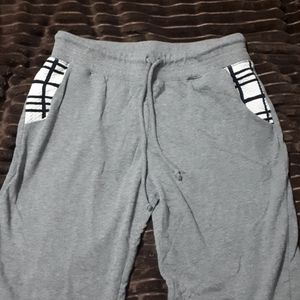 Tresics sweatpants size small